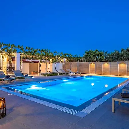 Pergola - Private Pool 505